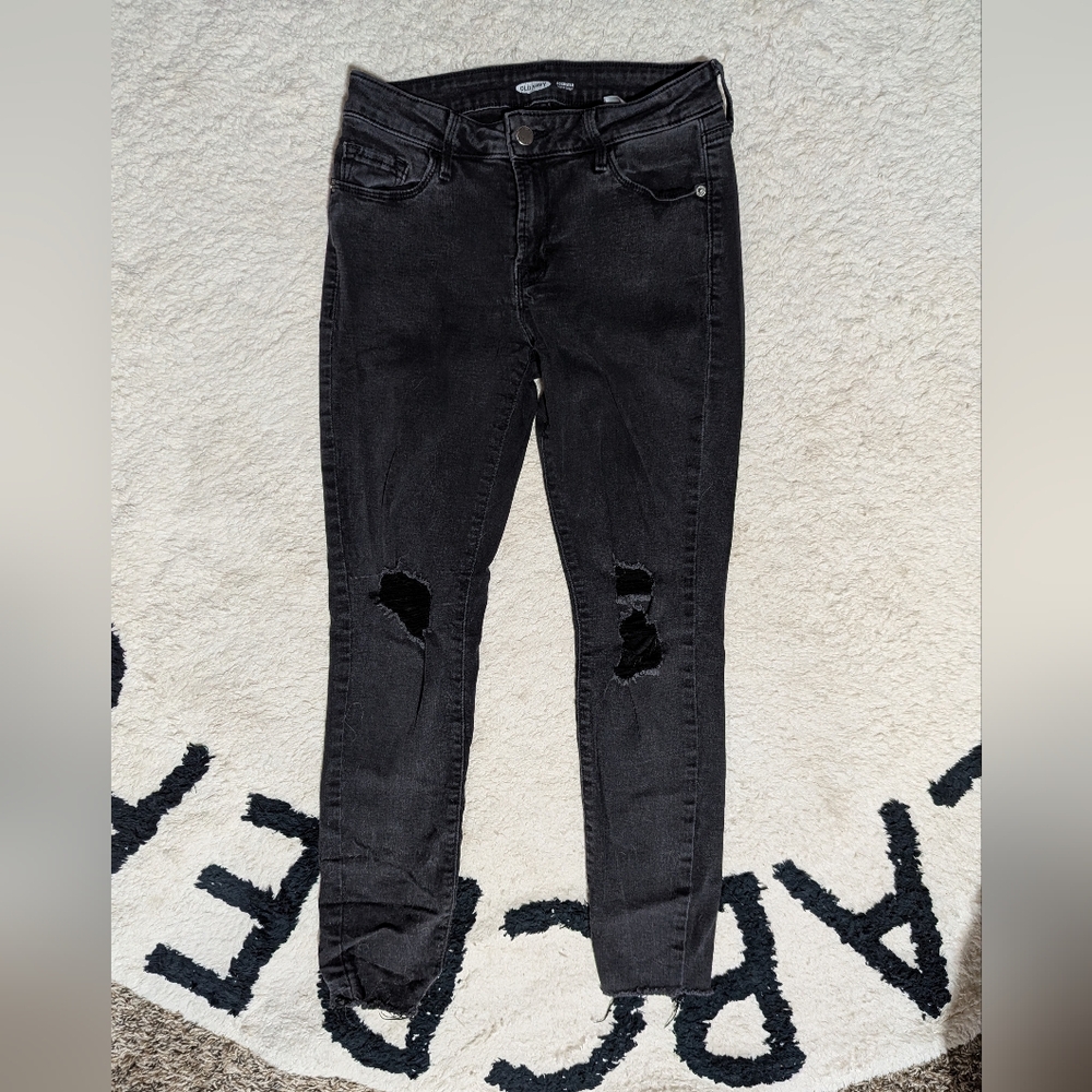 Old Navy Rockstar Super Skinny Jeans